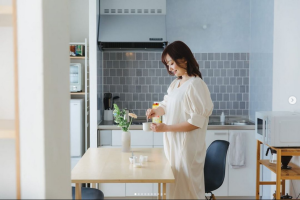 フリーアナウンサーの契約解除〜川口ゆりさんのSNS炎上事件を辿る